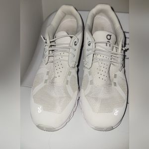 On Cloud Womens Shoes